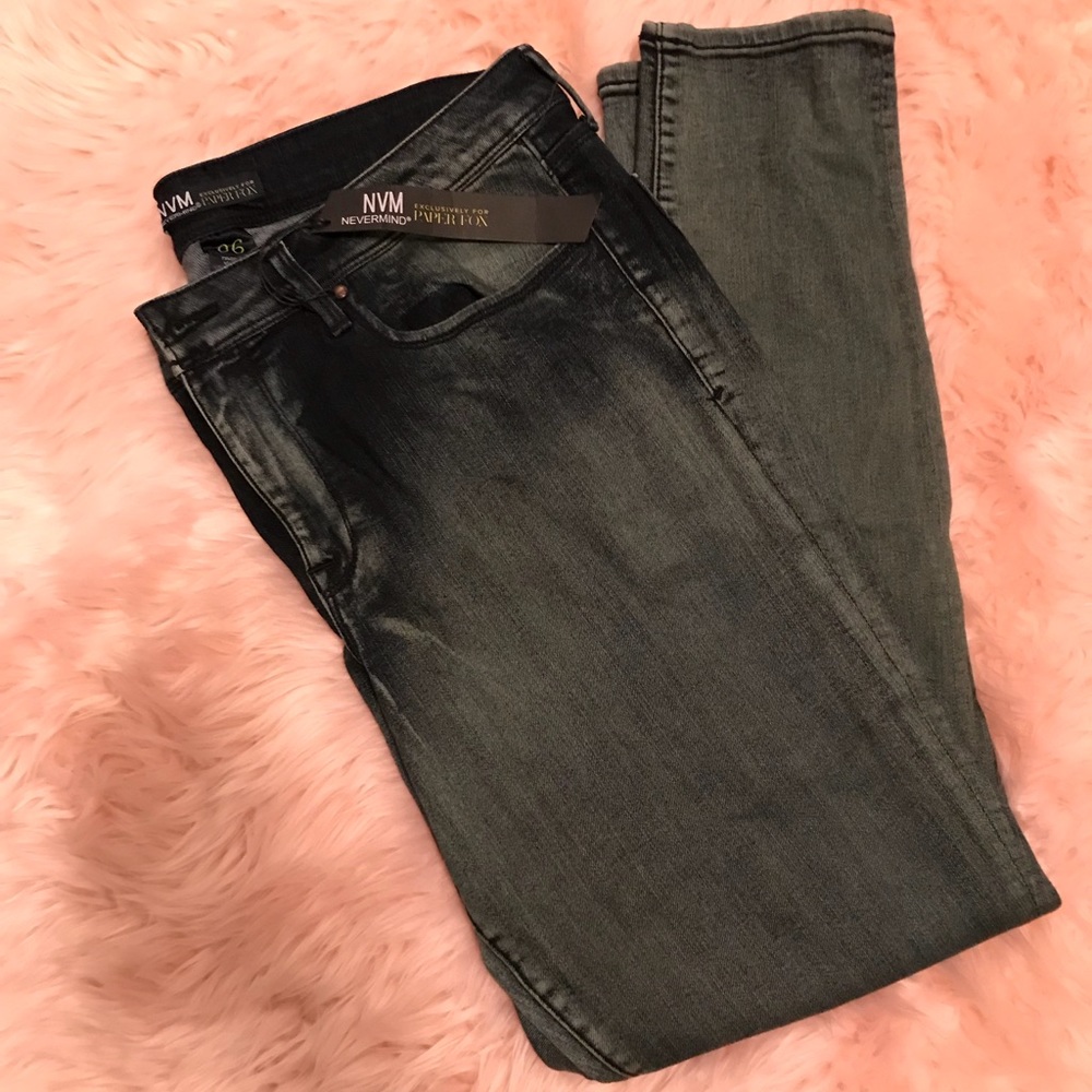 *I accept reasonable offers NVM 4 Paper Fox Jeans